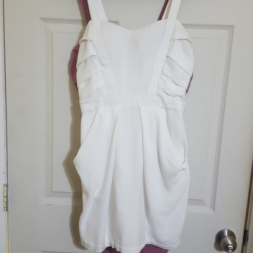 Cute white dress!